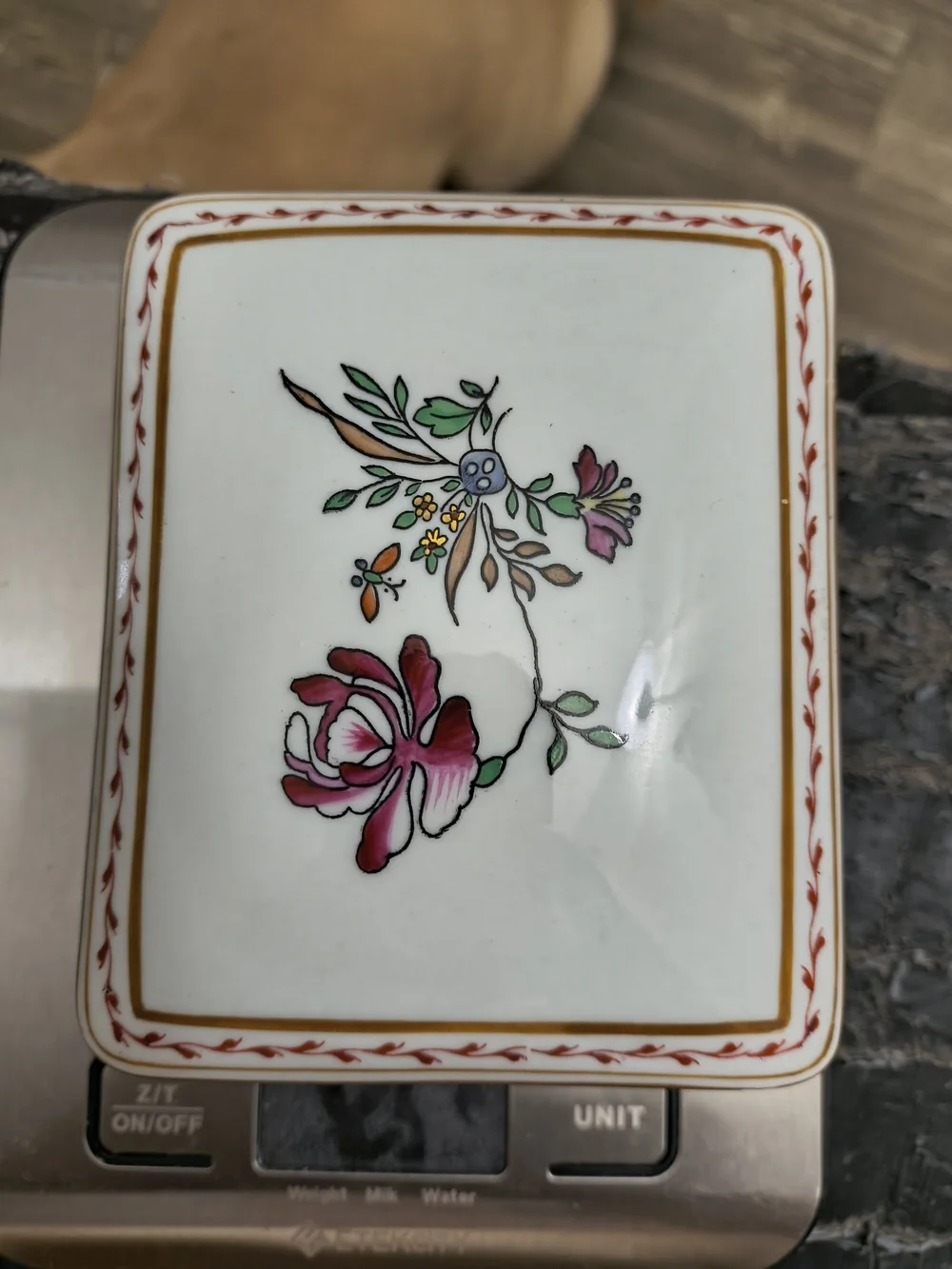 Vista Alegre Indias Porcelain Floral Trinket Box in White and Pink